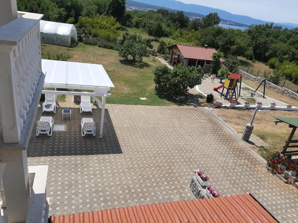 Apartments Gorancica Malinska Esterno foto